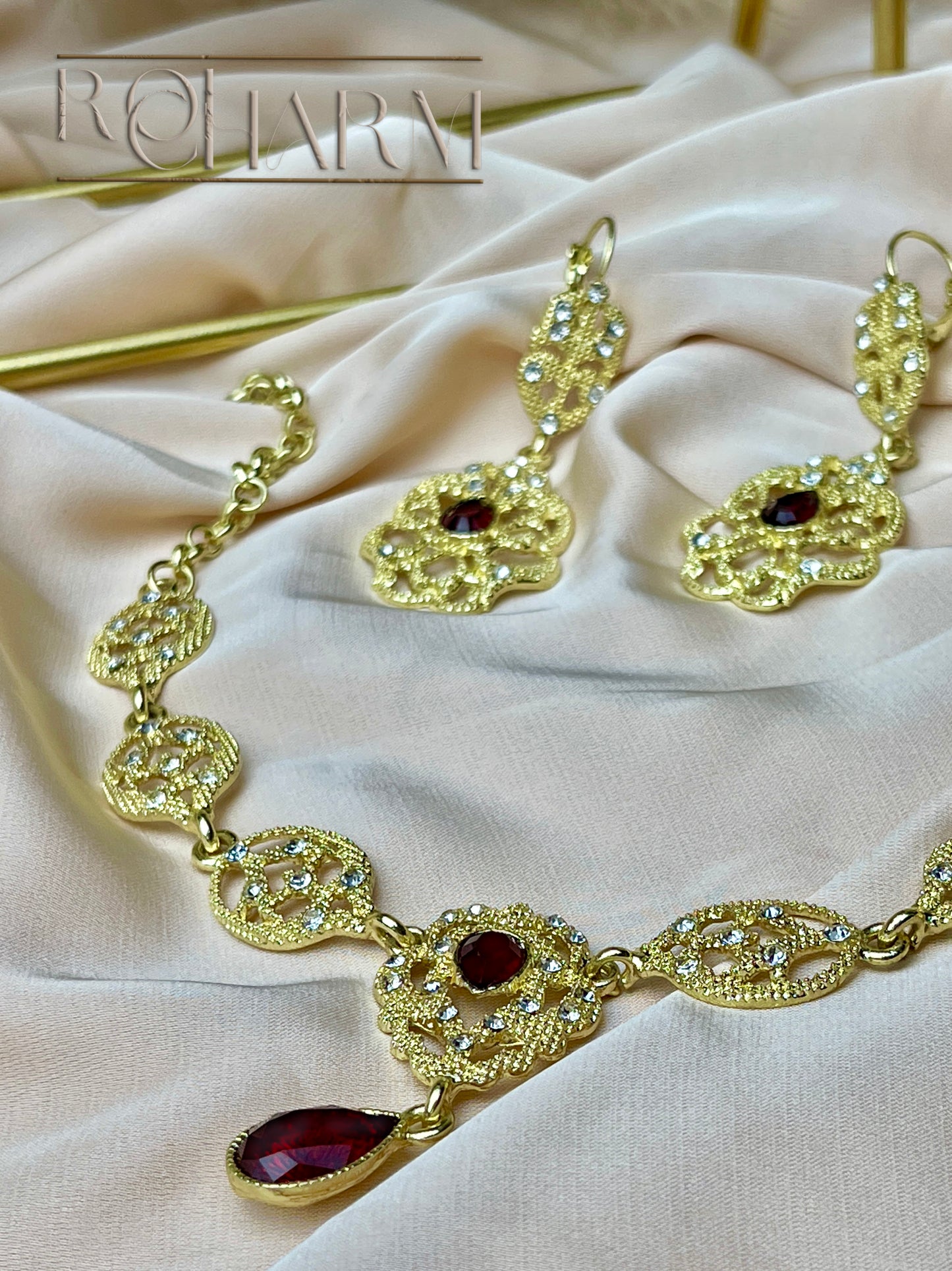 Morocccan Khit eroh Set Gold Ruby forehead jewellery  with ِِEarrings